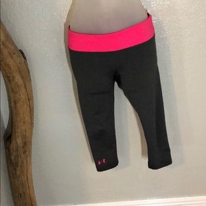 Under Armour fitted heat gear leggings a